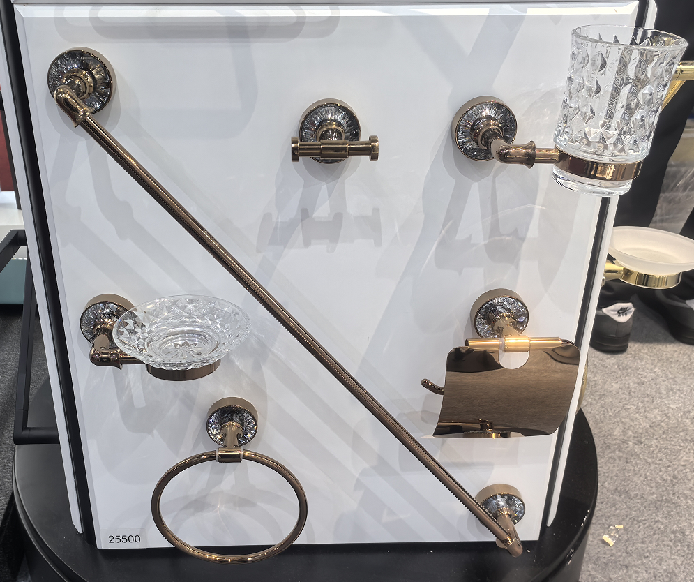 JUEGO DE ACCESORIO DE BAÑO ROSE GOLD 6 PZA